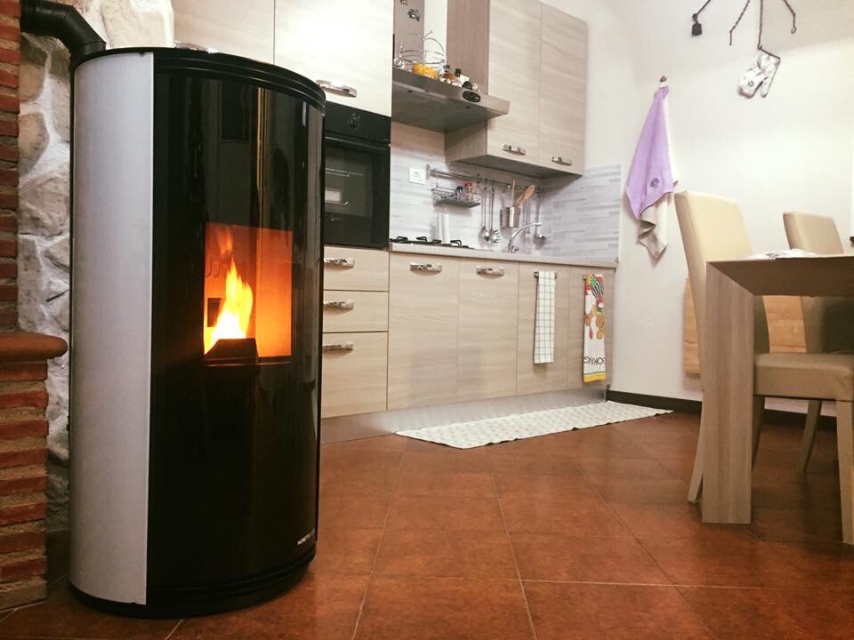 NOVITÀ: stufa a pellet MorettiDesign mod. A7 Turbo Globe&nbsp;Glass